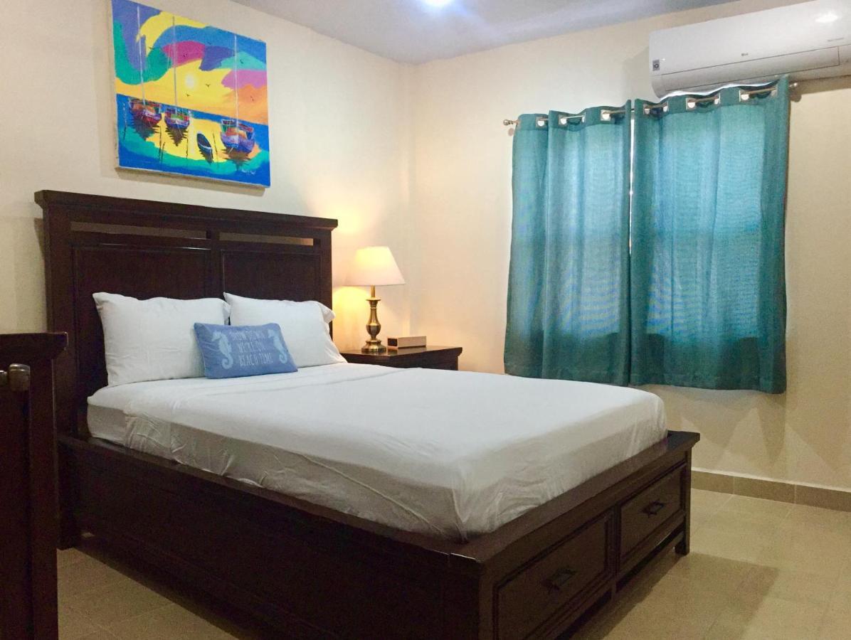 Pura Vida Inn Caye Caulker Kültér fotó