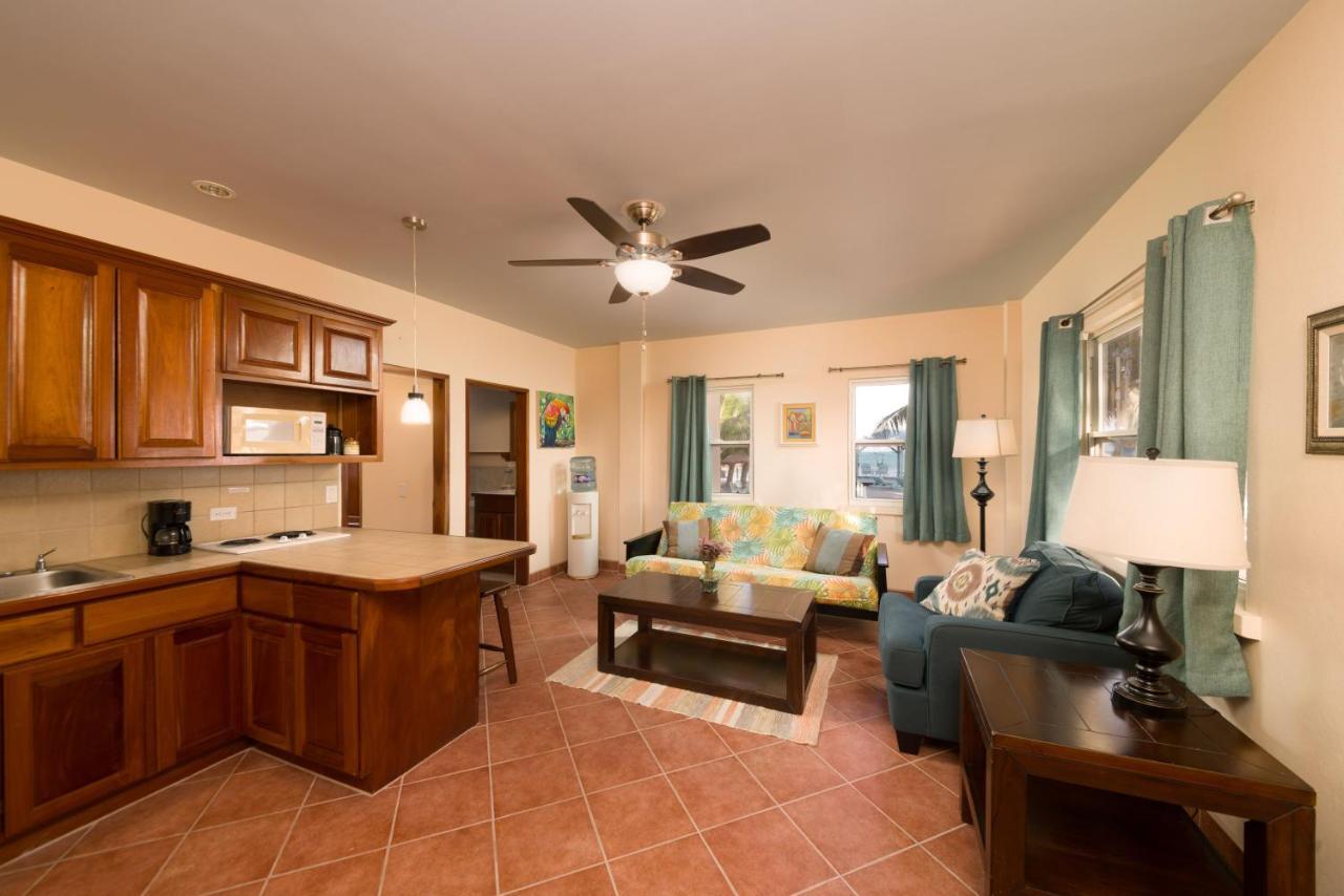 Pura Vida Inn Caye Caulker Kültér fotó