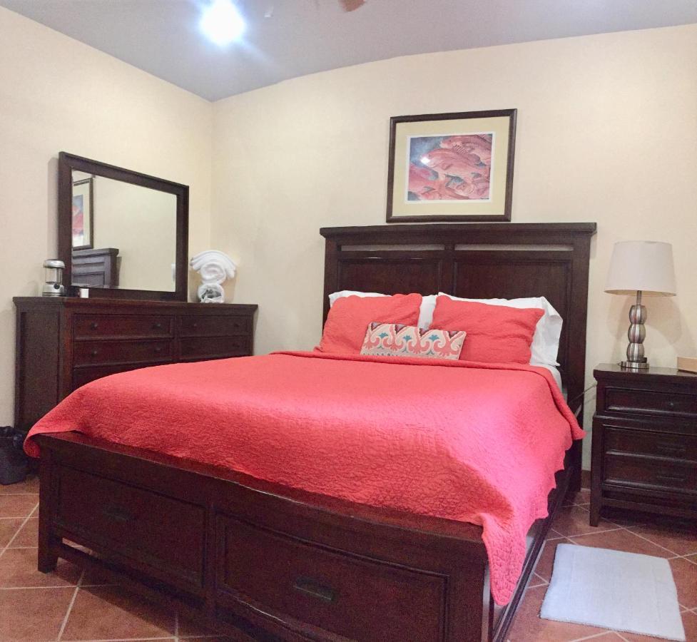 Pura Vida Inn Caye Caulker Kültér fotó