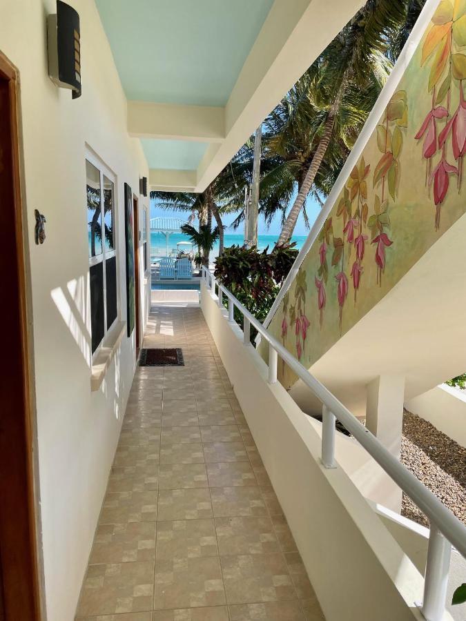 Pura Vida Inn Caye Caulker Kültér fotó